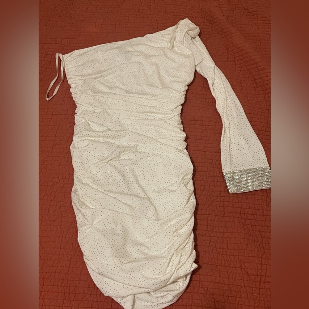 White cute one arm dress worn twice but super intact